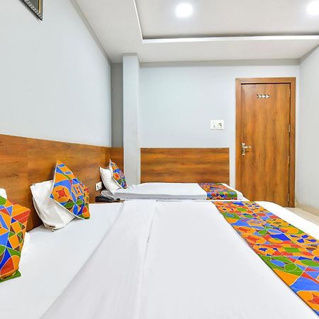 Fabhotel Raghumani Palace Ujjain Exterior photo